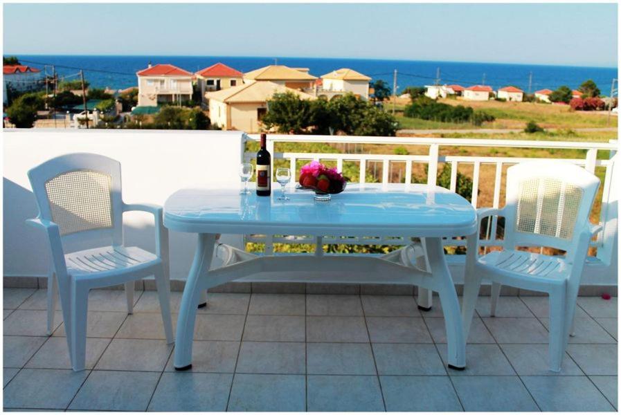 Retreat Apartments In Drosia - Apartment For 3 Makris Gialos  Exterior foto
